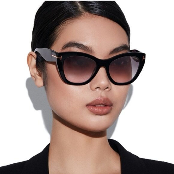 NEW TOM FORD TF940 01B SUNGLASSES TOM FORD WOMEN
